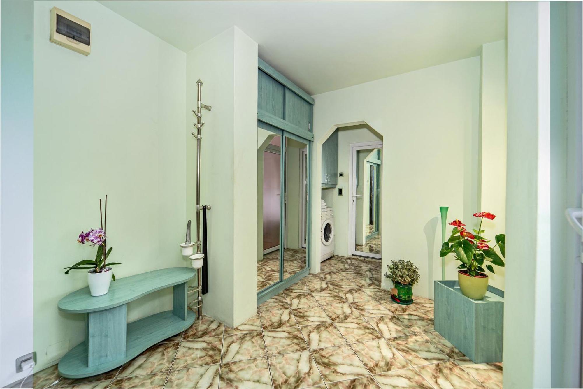 Arad Central Joy - Mihaela Apartment Buitenkant foto